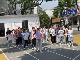调整大小 4.jpg