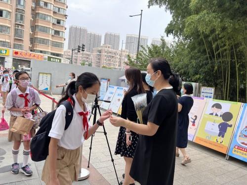 毛笔3（500）.jpg