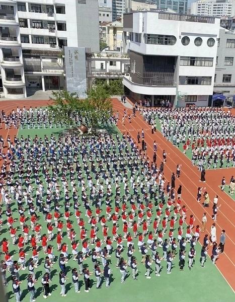阳光体育.jpg