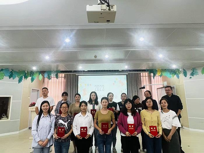 0fdbac29-27b9-4a38-beb4-248e54d57960_1.jpg