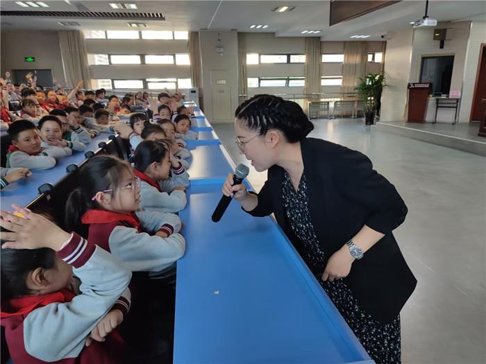 70872452bd87f82ef5d2e934ed85834a_副本.jpg