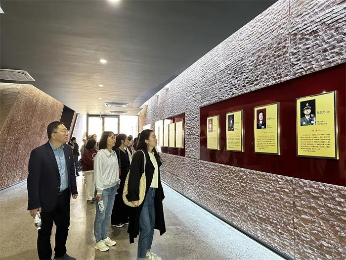 配图3.jpg
