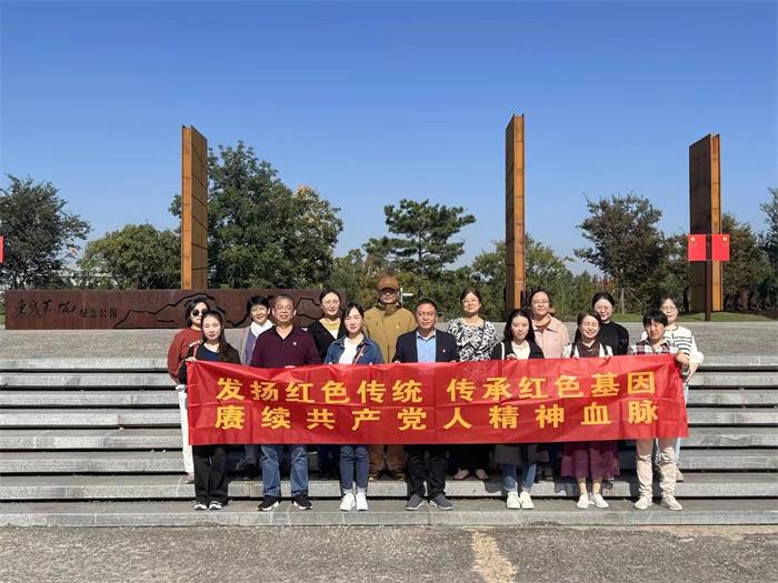 配图1.jpg