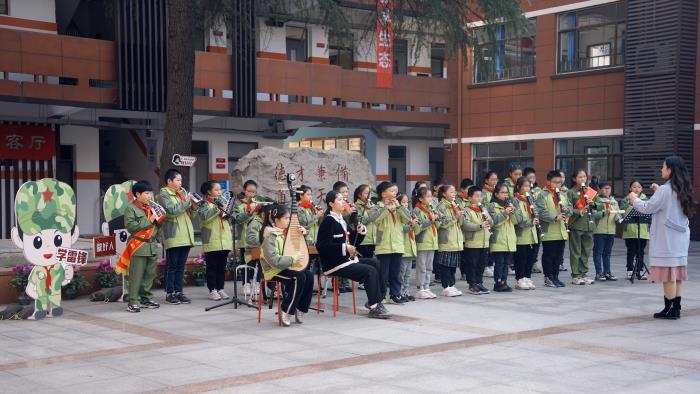 图1.jpg