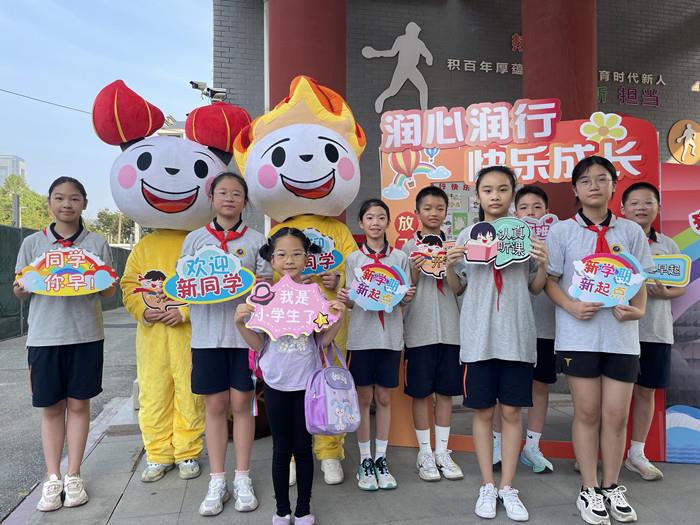 b3e04080-2148-412c-a10a-d1113c6c09dc_副本.jpg