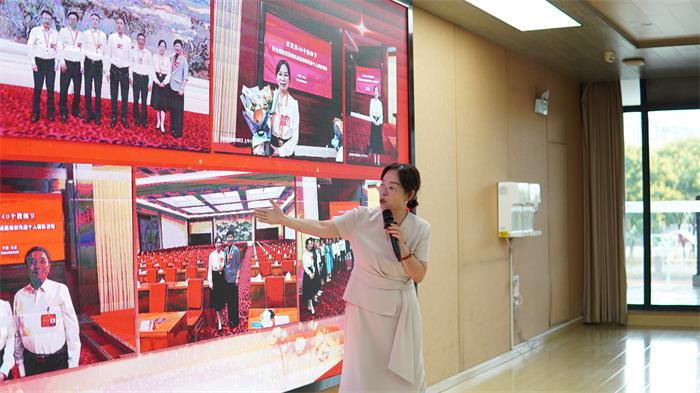 1、武凤霞校长讲参加颁奖活动心得.jpg