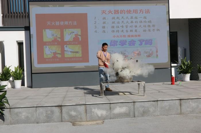 图片12.jpg
